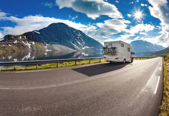 9 Top Reasons Why You Should Consider Full Time RV Living