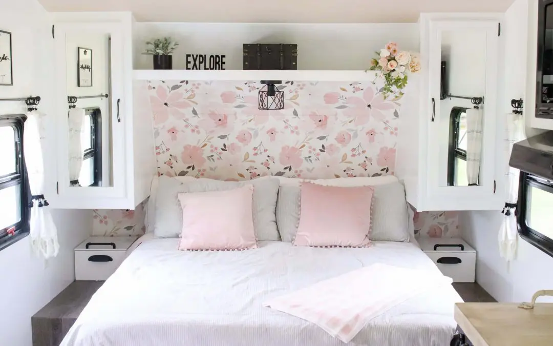 RV Remodel | Camper Turned ‘Pretty In Pink’ Glamper By Paulette